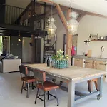Apartment Bassiviere Barn Chic Saint-Étienne-de-Villeréal