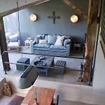 Apartment Bassiviere Barn Chic Saint-Étienne-de-Villeréal