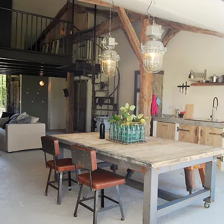 公寓 Bassiviere Barn Chic Saint-Étienne-de-Villeréal