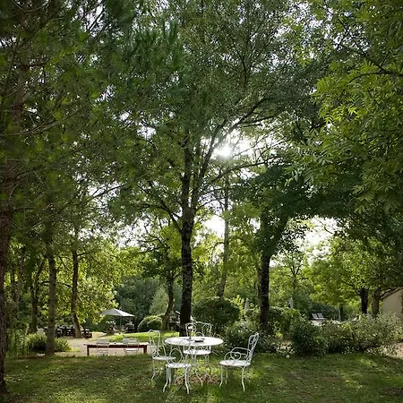 Bassiviere Barn Chic *