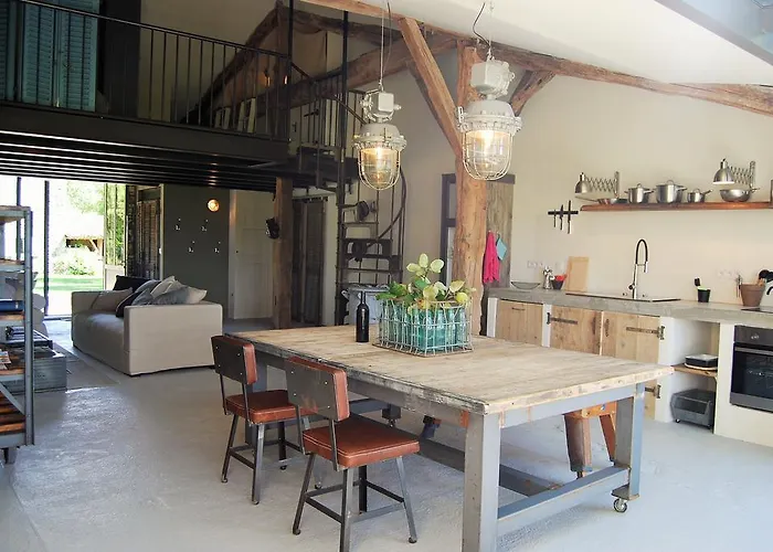 Apartamento Bassiviere Barn Chic Saint-Étienne-de-Villeréal